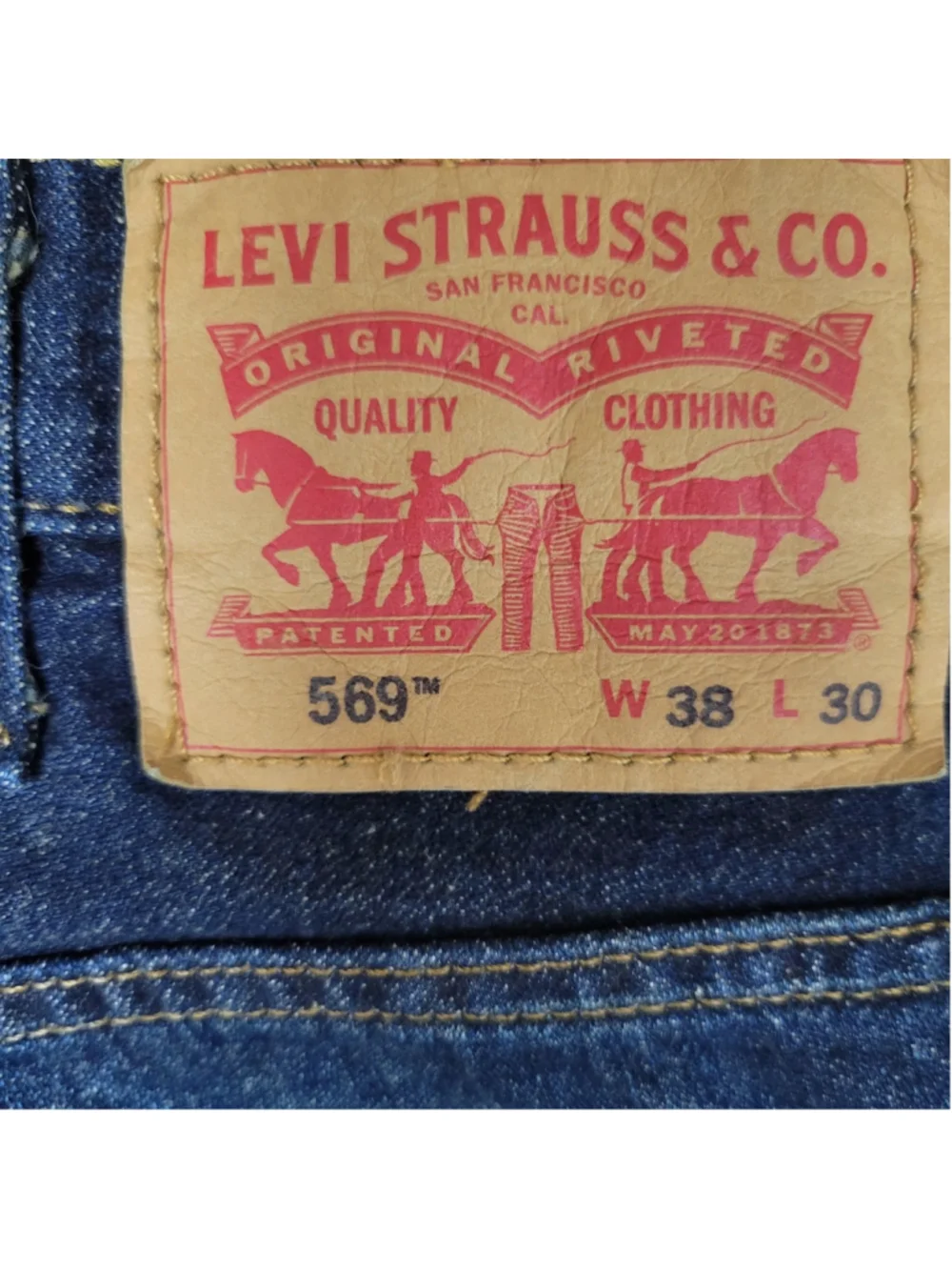 Levi's 569 Loose Fitting Zip-Fly Straight 100% Cotton Blue Jeans Size 38/30 Mens